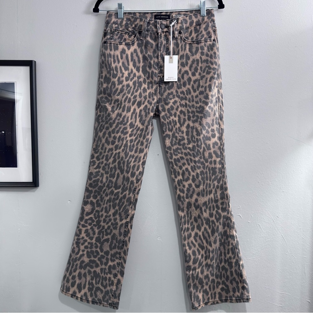 Good American 
Good Standard Kick Flare Denim